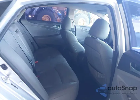 2012 Hyundai Sonata Se 2.0T z USA, uszkodzony, nr VIN 5NPEC4AB6CH426903